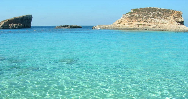 Playa de la Laguna Azul en Comino3 Playa de la Laguna Azul en Comino Malta